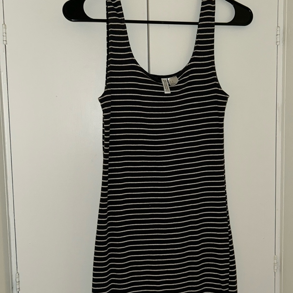 H&M black/white stripe dress size M